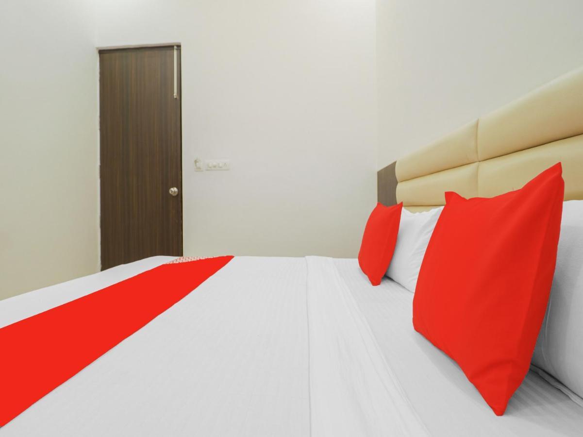 Oyo 85906 Hotel Noor Residency Амритсар Екстериор снимка